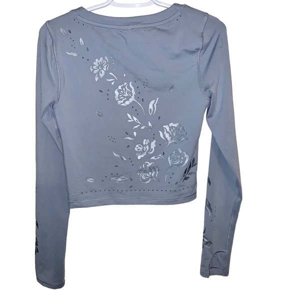 Athleta Blue S Shanti Eyelet Top long sleeve crop - Picture 4 of 8